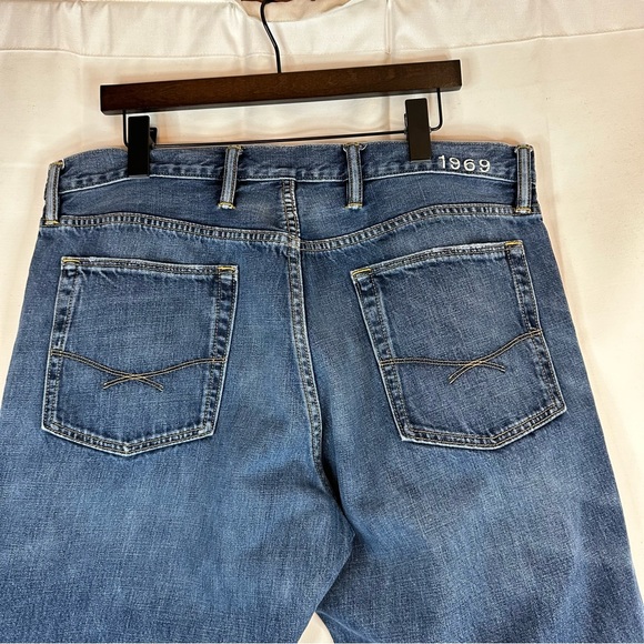 GAP Men’s Size 38x28 Denim Jeans Easy Fit Bootcut Style 100% Cotton - Picture 10 of 14